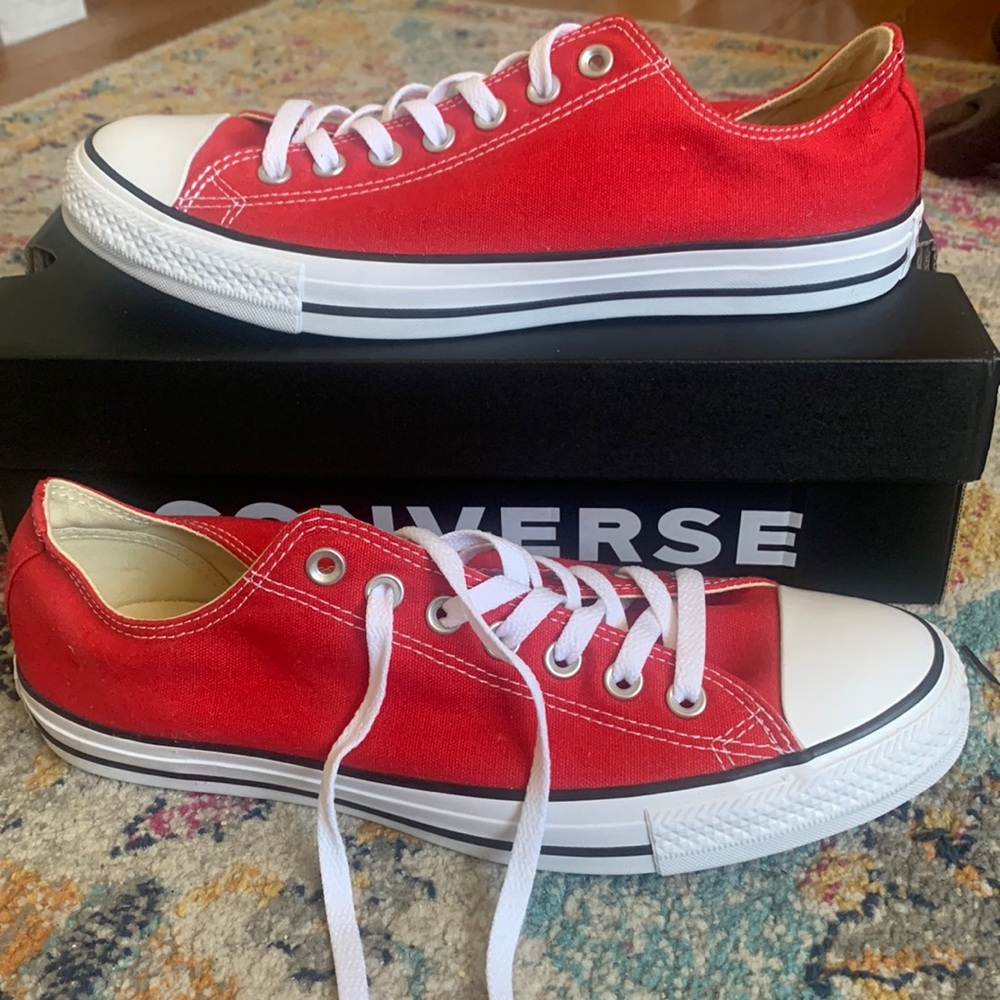 Unisex Converse classic low-top